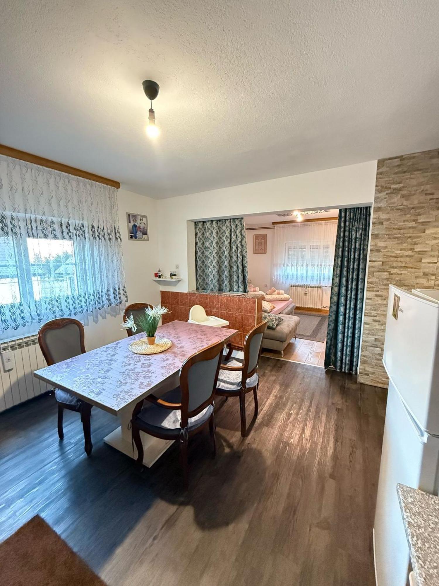 Apartments Marija Врело-Кореничко Экстерьер фото